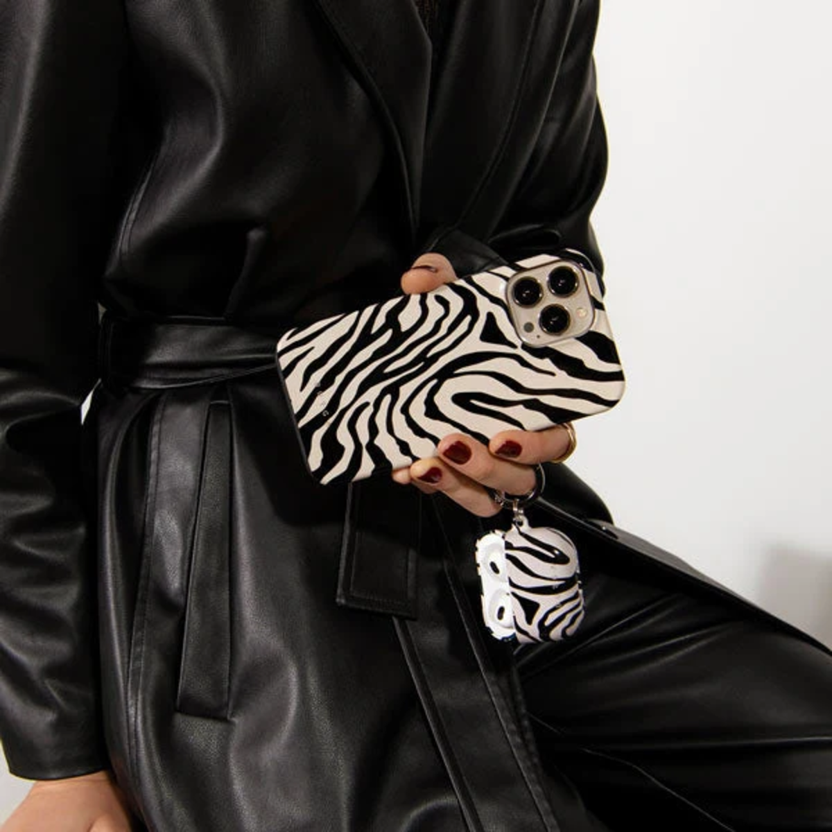 BURGA Tough MagSafe Case Imperial Zebra